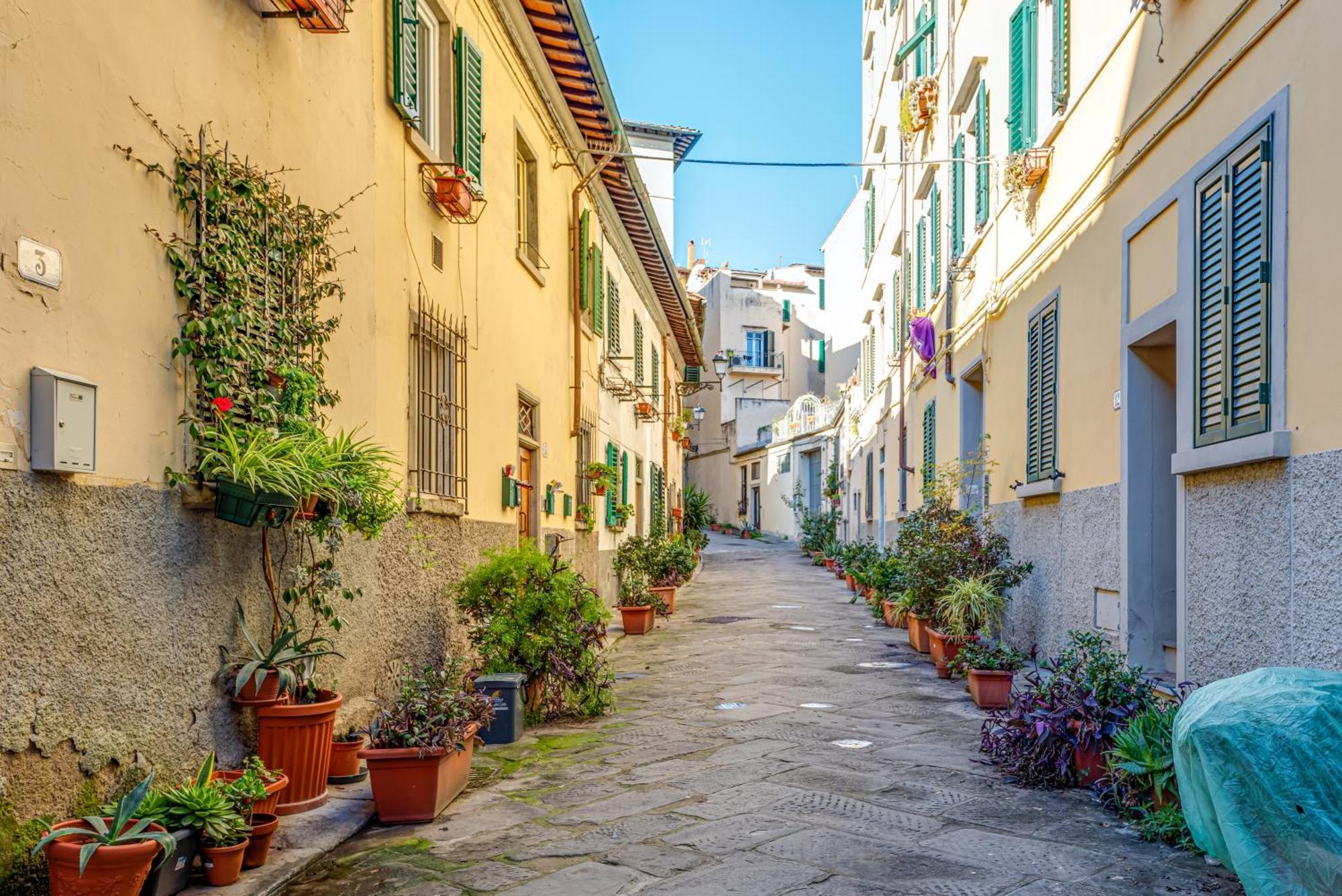 Vicolo Piazza Liberta-centro Florencia